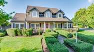 17720 SE 37th St, Vancouver, WA 98683