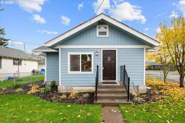 1010 S 7th Ave, Kelso, WA 98626