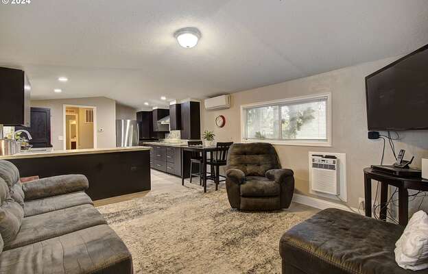 3700  X St #4, Vancouver, WA 98663