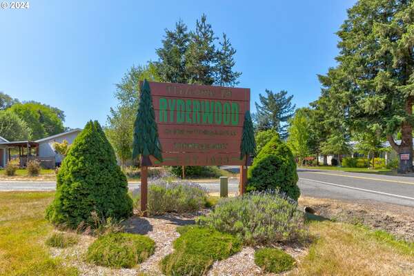 606  Morse St, Ryderwood, WA 98581