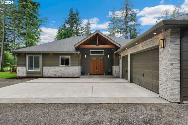 5602 NE 252nd Ave, Vancouver, WA 98682