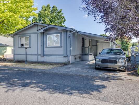 13217 NE 59th St #104, Vancouver, WA 98682