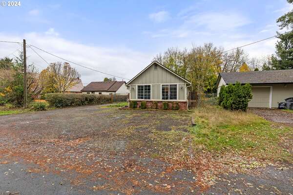 106 W Jones St, Yacolt, WA 98675