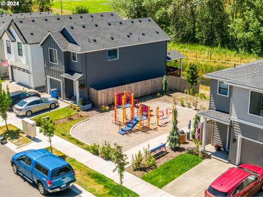 7036 N Montgomery Way, Ridgefield, WA 98642