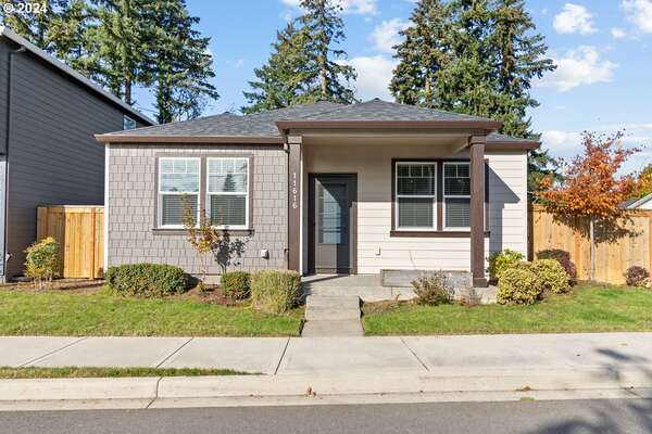 11616 NE 16th St, Vancouver, WA 98684