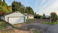 8417 NW Fruit Valley Rd, Vancouver, WA 98665