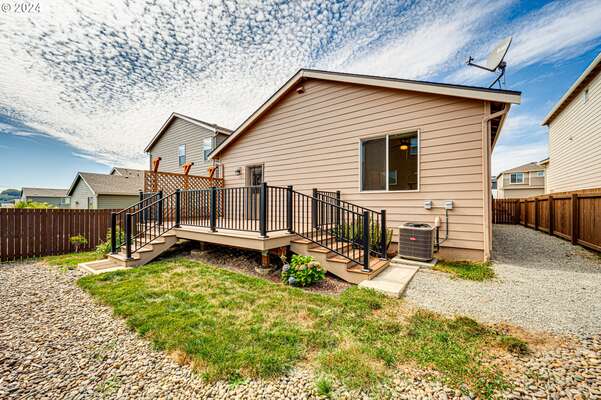 1419 W 16th Cir, La Center, WA 98629