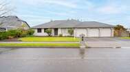 13301 SE Angus St, Vancouver, WA 98683