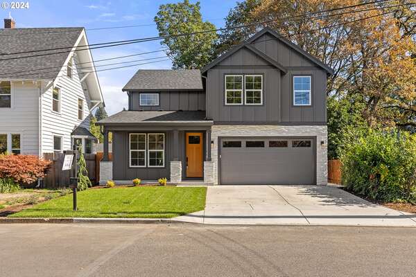 407  Date St, Vancouver, WA 98661