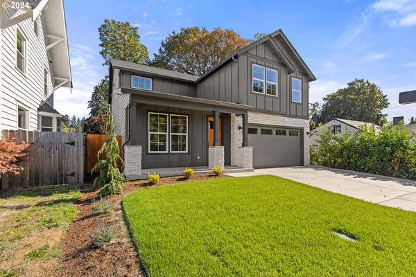 407  Date St, Vancouver, WA 98661