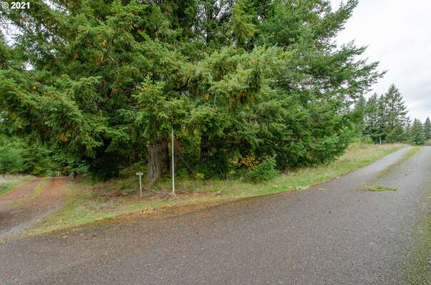 NE 45th St , Camas, WA 98607