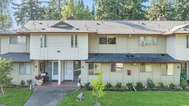 13600 NE 18th St #2, Vancouver, WA 98684