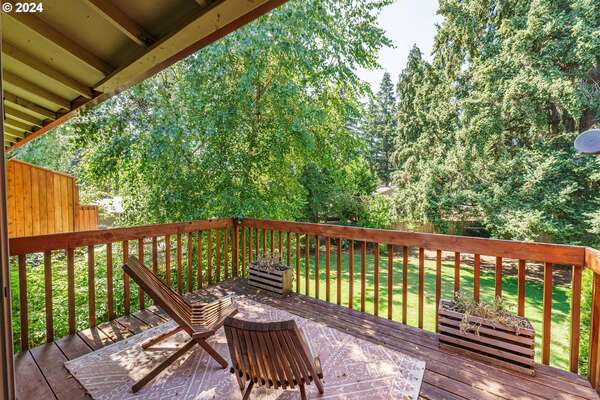 13600 NE 18th St #2, Vancouver, WA 98684