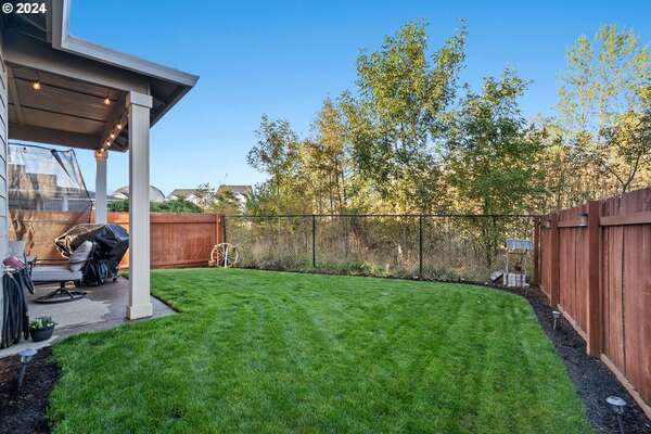 126 S 39th Dr, Ridgefield, WA 98642