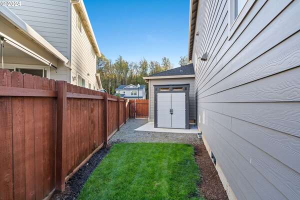 126 S 39th Dr, Ridgefield, WA 98642