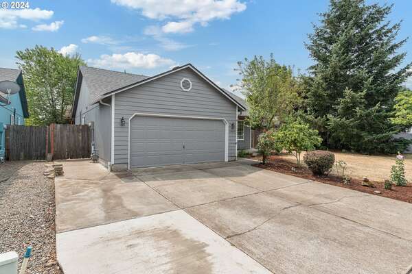 15413 NE 84th St, Vancouver, WA 98682