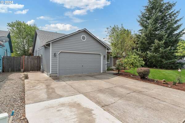 15413 NE 84th St, Vancouver, WA 98682