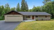 976  Sandy Bend Rd, Castle Rock, WA 98611