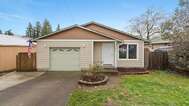 2280  F St, Washougal, WA 98671