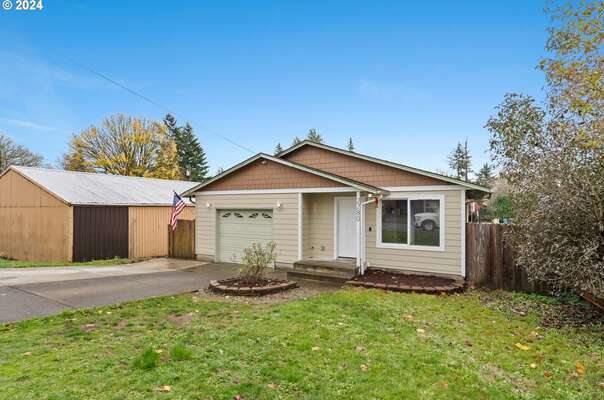 2280  F St, Washougal, WA 98671