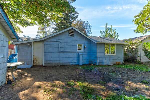 3019  U St, Vancouver, WA 98663