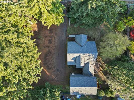 1602 SE Ellsworth Rd, Vancouver, WA 98664