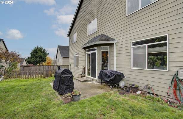 1417 W F Pl, La Center, WA 98629