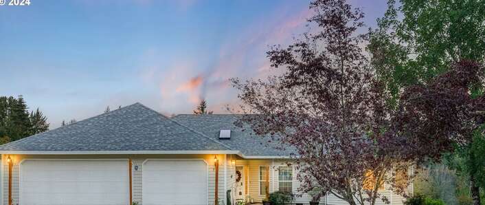 721 NW 352nd Cir, La Center, WA 98629