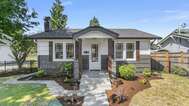 821 N Pacific Ave, Kelso, WA 98626