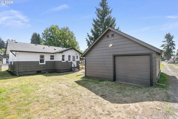 821 N Pacific Ave, Kelso, WA 98626