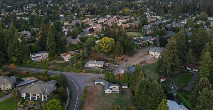 8417 NW Fruit Valley Rd, Vancouver, WA 98665