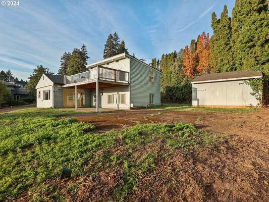 8417 NW Fruit Valley Rd, Vancouver, WA 98665