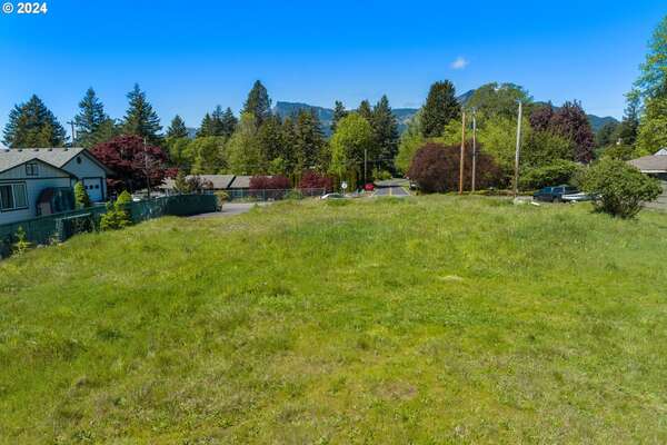 430 NW Chesser Rd, Stevenson, WA 98648