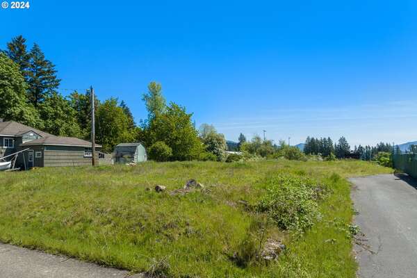 430 NW Chesser Rd, Stevenson, WA 98648