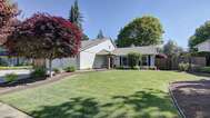 1214 NW Lakeview Rd, Vancouver, WA 98665
