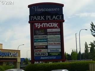 8101 NE Parkway Dr #E-4, Vancouver, WA 98662