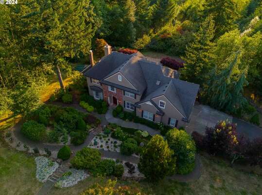 9100 NE Livingston Mountain Ct, Camas, WA 98607