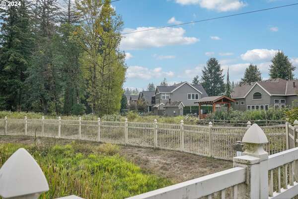 7606 NW Payne St, Camas, WA 98607