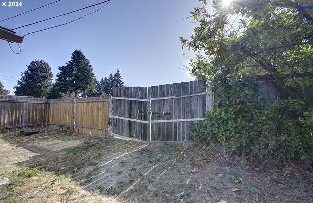 9513 NE 81st St, Vancouver, WA 98662