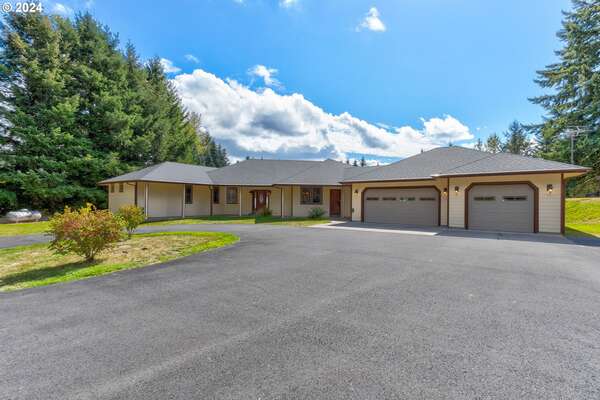 2835  Old Lewis River Rd, Woodland, WA 98674