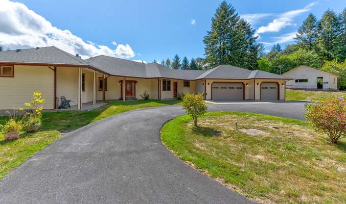 2835  Old Lewis River Rd, Woodland, WA 98674