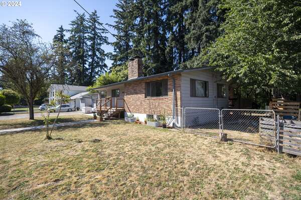 1318 NE 115th St, Vancouver, WA 98685