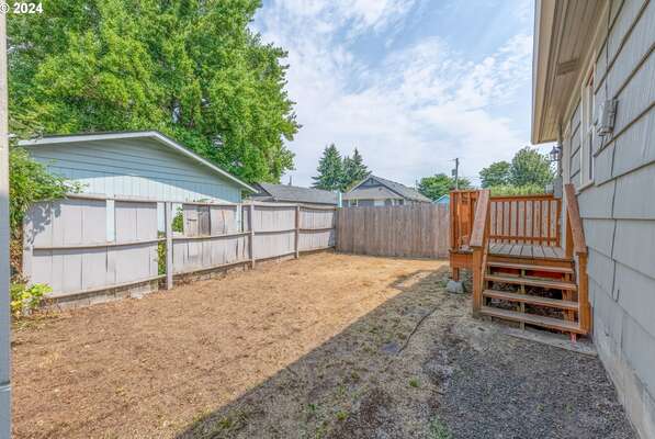 312 NW 3rd Ave, Kelso, WA 98626