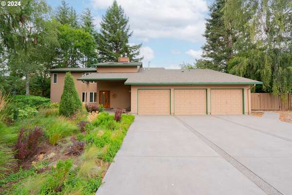 9214 NW 25th Ave, Vancouver, WA 98665