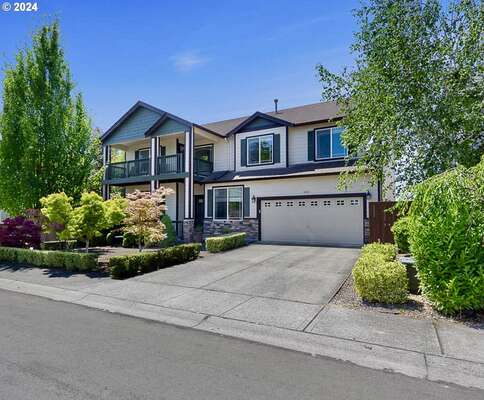 9202 NE 43rd Ave, Vancouver, WA 98665