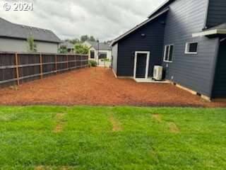 1702 SE 40th St, Brush Prairie, WA 98606