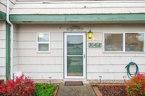 342 NE 103rd St, Vancouver, WA 98685