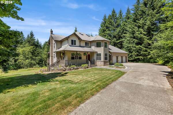 9721 NE Livingston Mountain Ct, Camas, WA 98607