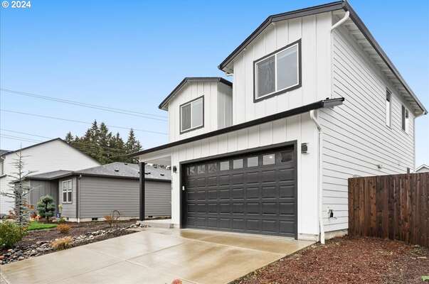 12410 NE 102nd St, Vancouver, WA 98682