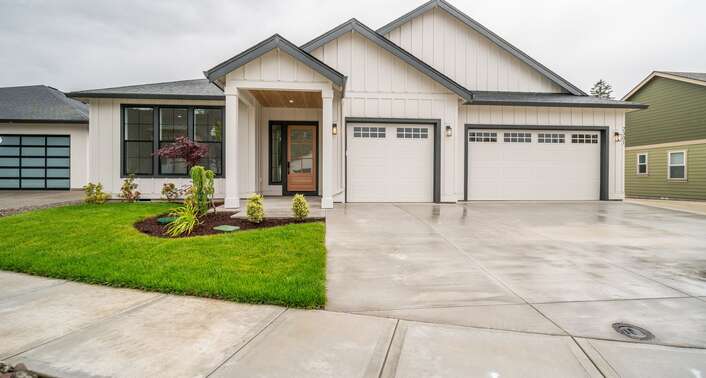 2301 SE 13th St, Battle Ground, WA 98604